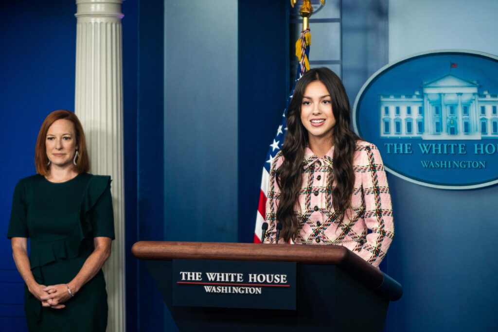 Olivia Rodrigo en la casa blanca