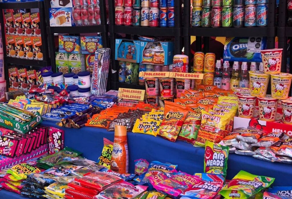 Suggar Dealers, la tienda-móvil que lleva dulces americanos por los  tianguis de CDMX - Cherry Pop